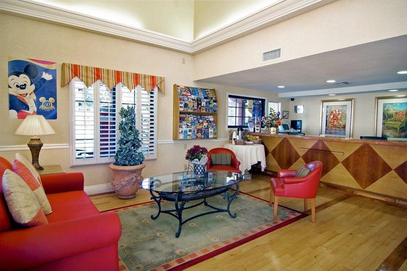 Best Western Plus Raffles Inn & Suites Anaheim Restaurant billede